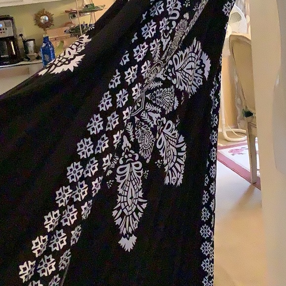 Beach Cover or summer dress spaghetti straps black white Assemetrical si… - Picture 7 of 13